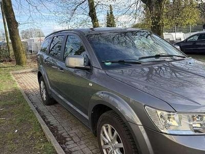 Second-hand Fiat Freemont Urban 140 CP (102 kW) 2011 SUV