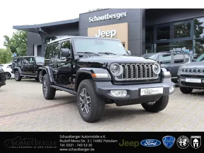 Käytetty Jeep Wrangler Sahara 272 HP (200 kW) 2024 Musta Katumaasturi