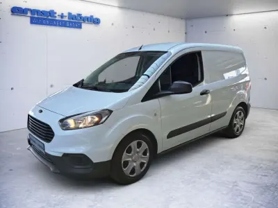 Gebraucht Ford Courier Trend 101 PS (74 kW) 2020 Frostweiß Van / Kleinbus