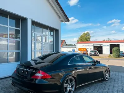 Gebraucht Mercedes CLS63 AMG AMG 514 PS (378 kW) 2009 Schwarz Coupé