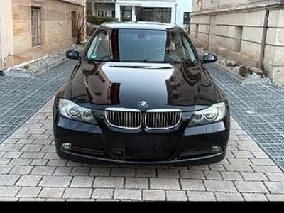 Gebraucht BMW 325 Sport Line 197 PS (144 kW) 2008 Schwarz Limousine