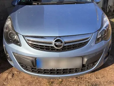 Usata Opel Corsa Innovation 120 CV (88 kW) 2014 Blu Utilitaria