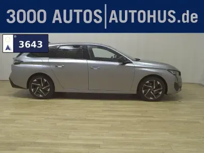 Gebraucht Peugeot 308 Allure 131 PS (96 kW) 2023 Grau metallic Kombi