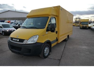 Gelb Gebraucht 2011 Iveco Daily Van | 7.378 € (Fairer Preis)
