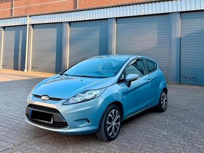 Gebraucht Ford Fiesta 82 PS (60 kW) 2009 Grau Kleinwagen
