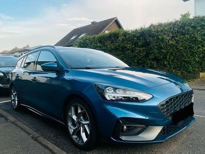 gebraucht Ford Focus 2,3 EcoBoost ST Styling-Paket Turnier ...