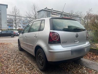 VW Polo