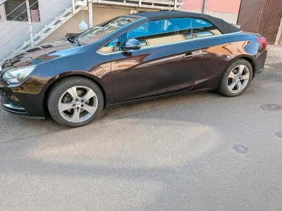 Gebraucht Opel Cascada 140 PS (102 kW) 2013 Braun Cabrio