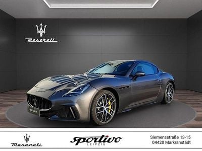 Gebraucht Maserati Granturismo 549 PS (403 kW) 2025 Grau Coupé