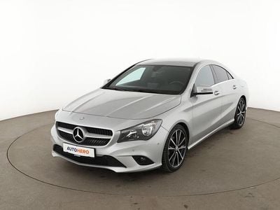 Silber Gebraucht 2016 Mercedes CLA180 Urban Limousine | 19.130 € (Fairer Preis)