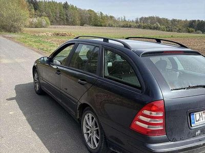 Gebraucht Mercedes C180 Classic 143 PS (105 kW) 2004 Kombi