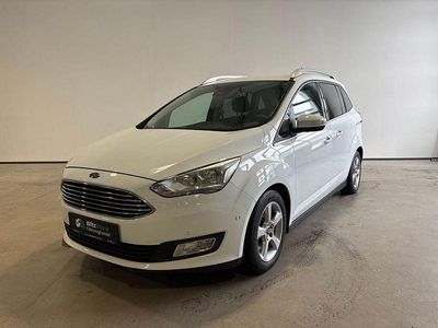 Weiß Gebraucht 2018 Ford C-MAX Titanium Van / Kleinbus | 10.990 € (Fairer Preis)