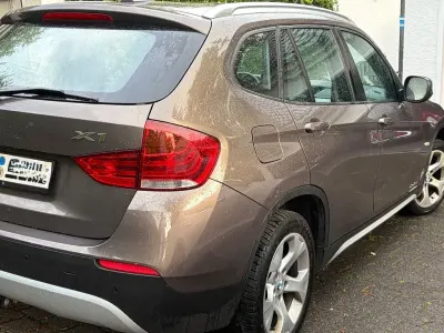 Gebraucht BMW X1 143 PS (105 kW) 2011 Braun SUV