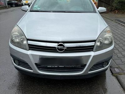 gebraucht Opel Astra TÜV bis 04/25