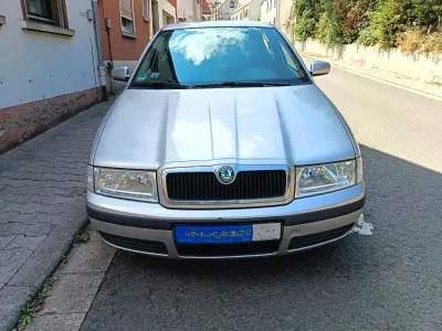 Gebraucht Skoda Octavia Ambiente 102 PS (75 kW) 2007 Grau Limousine