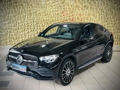Gebraucht Mercedes GLC200 AMG line 197 PS (144 kW) 2022 Schwarz SUV