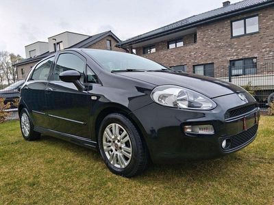 Usata Fiat Punto 84 CV (61 kW) 2012 Nero Utilitaria