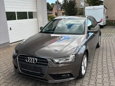 Gebraucht Audi A4 150 PS (110 kW) 2014 Braun Kombi