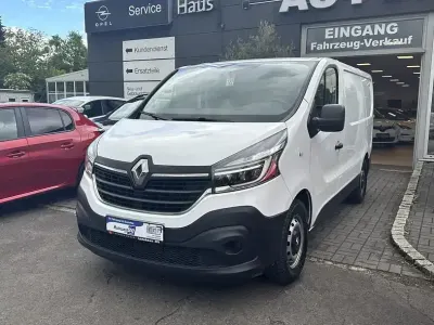 Gebraucht Renault Trafic 95 PS (69 kW) 2020 Weiß Van / Kleinbus