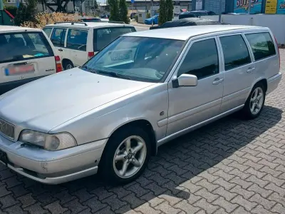 Gebraucht Volvo V70 144 PS (105 kW) 1998 Silber Kombi