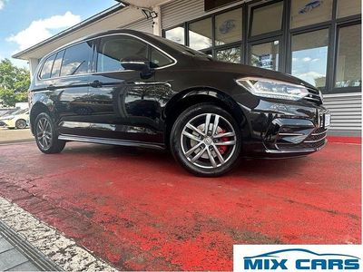Schwarz Gebraucht 2016 VW Touran Highline Van / Kleinbus | 23.970 € (Teuer)