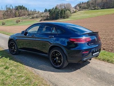 Gebraucht Mercedes GLC300 245 PS (180 kW) 2023 Blau Coupé