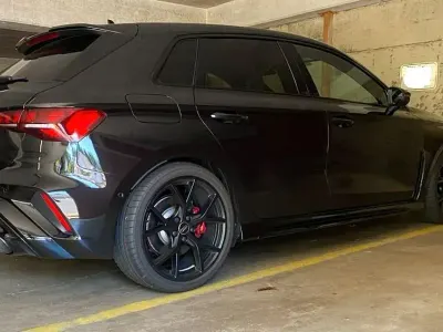 Gebraucht Audi RS3 Sport 400 PS (294 kW) 2025 Schwarz Limousine