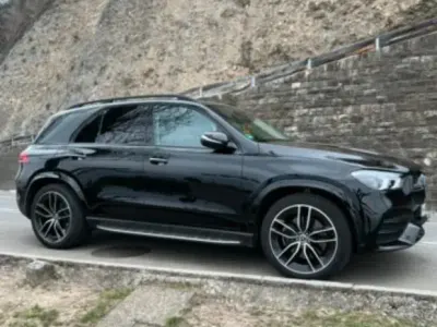 Gebraucht Mercedes GLE400 AMG line 330 PS (242 kW) 2021 Schwarz SUV