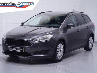 Usata Ford Focus Trend 125 CV (91 kW) 2015 Grigio Station wagon