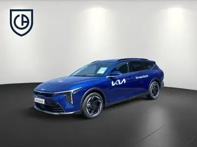 Neu Kia K4 Spirit 150 PS (110 kW) 2026 Blau grau Kombi