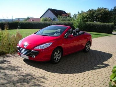 Gebraucht Peugeot 307 CC 140 PS (102 kW) 2008 Rot Cabrio