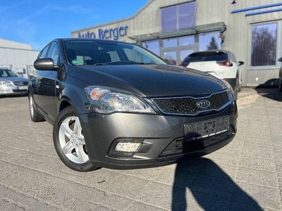 Gebraucht Kia Ceed Edition 7 90 PS (66 kW) 2012 Grau Kleinwagen