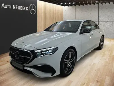 Gebraucht Mercedes E300 AMG line 313 PS (230 kW) 2024 Unilack polarweiß Limousine