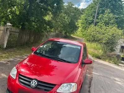 Gebraucht VW Fox 54 PS (39 kW) 2006 Rot Kleinwagen