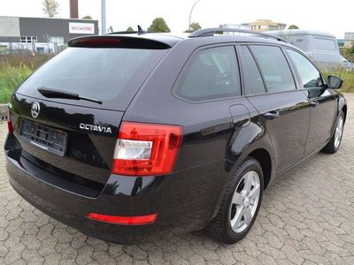 gebraucht Skoda Octavia Combi Joy DSG Panoramadach