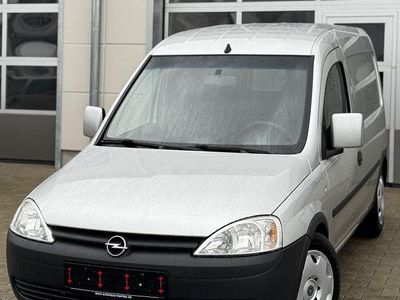 Gebraucht Opel Combo Business 101 PS (74 kW) 2011 Van / Kleinbus