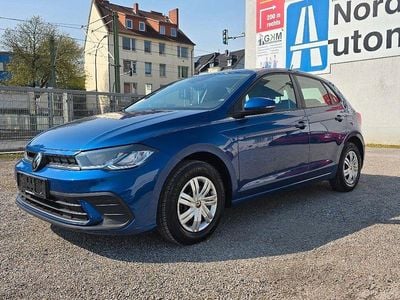 Gebraucht VW Polo Basis 80 PS (58 kW) 2022 Blau Kleinwagen