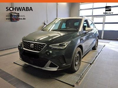 Gebraucht Seat Arona Xperience 110 PS (80 kW) 2022 Dark camouflage metallic/weiß SUV