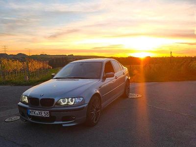 Gebraucht BMW 325 M Sport 192 PS (141 kW) 2003 Grau Limousine