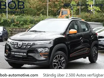 Gebraucht Dacia Spring Comfort Plus 33 kW (45 PS) 2022 Schwarz Kleinwagen