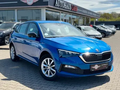 Second-hand Skoda Scala Style 116 CP (85 kW) 2019 Albastru Hatchback