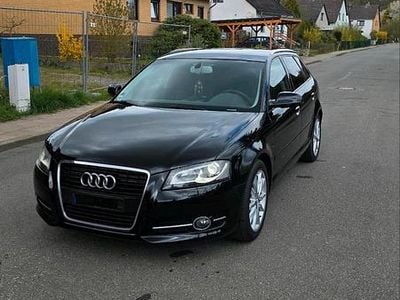 Usata Audi A3 105 CV (77 kW) 2012 Nero Utilitaria