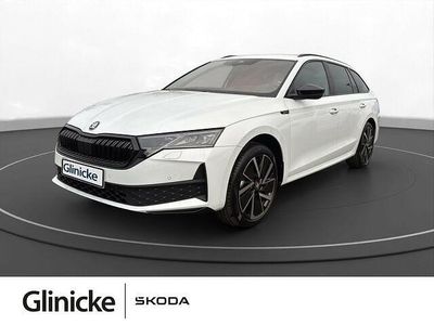 Gebraucht Skoda Octavia SportLine 150 PS (110 kW) 2022 Weiß Kombi