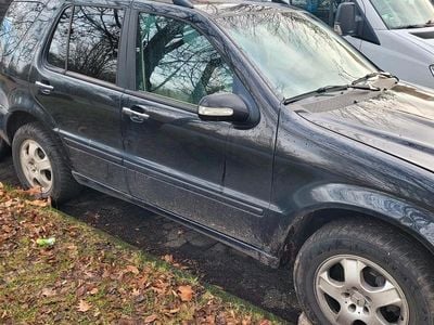 Mercedes ML400