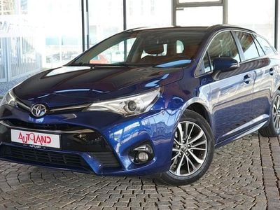Usata Toyota Avensis Edition-S 147 CV (108 kW) 2016 Blu Station wagon