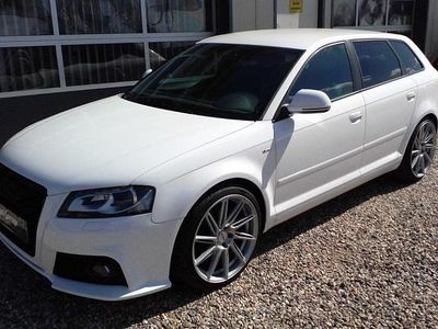 Usata Audi A3 S-Line 125 CV (91 kW) 2009 Bianco Utilitaria