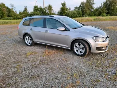 Gebraucht VW Golf VII 110 PS (80 kW) 2015 Grau Kombi