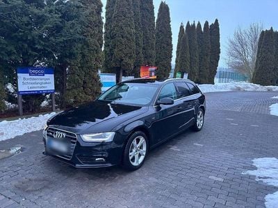 Gebraucht Audi A4 177 PS (130 kW) 2012 Schwarz Kombi