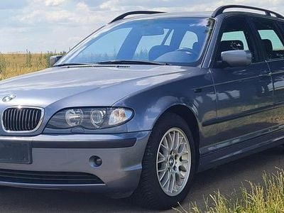 Gebraucht BMW 320 Sport Line 170 PS (125 kW) 2002 Grau Kombi
