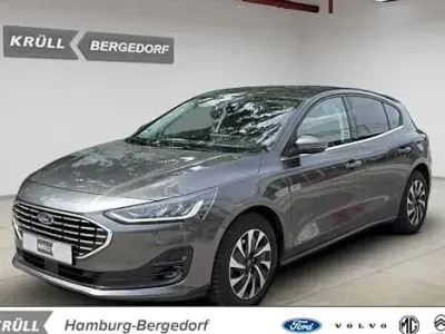 Gebraucht Ford Focus Titanium 125 PS (91 kW) 2022 Grau Limousine